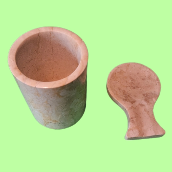 Marble kitchen set. Previously owned. - Picture 3 of 5